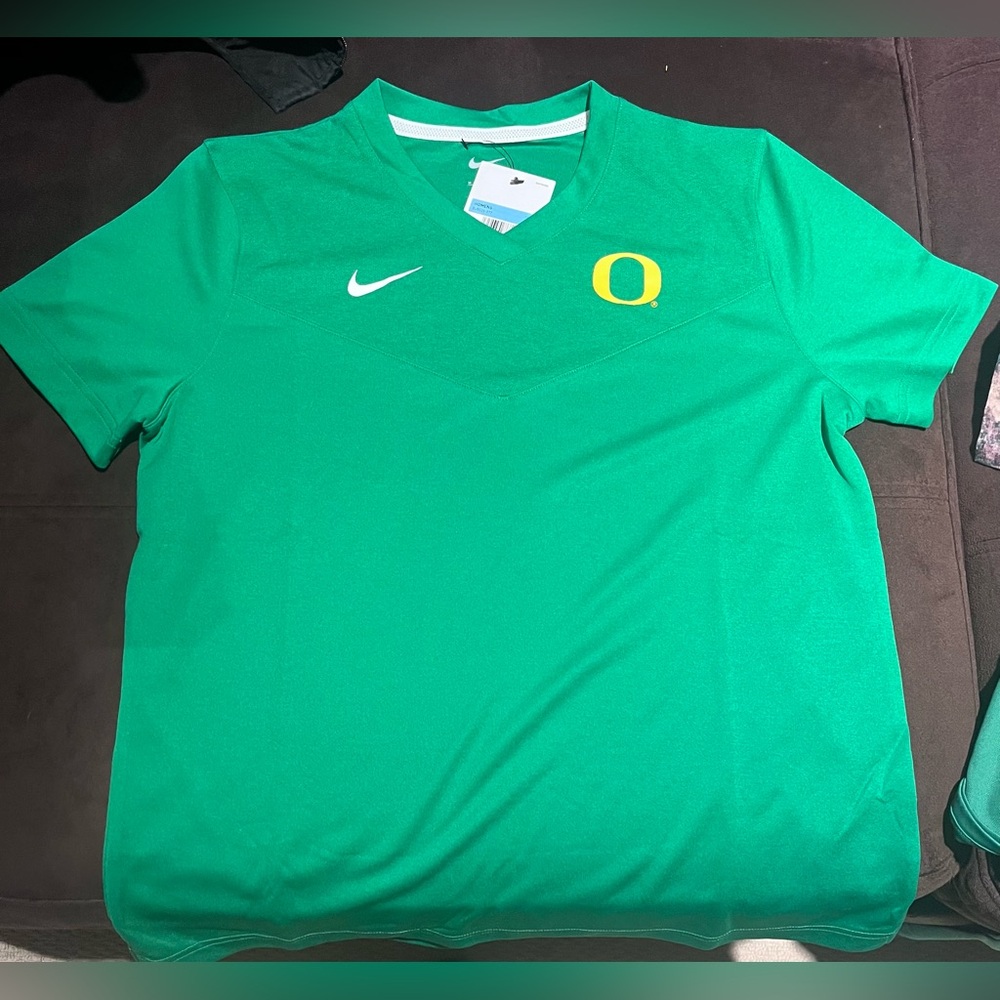 Nike Oregon V Neck